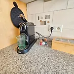 Apartment Business App In Zentraler Lage Mit 3 Schlafzimmern Fuer Geschaeftsreisende Pendler Und Familien, Monteure Naehe Sz