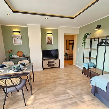 Apartment Business App In Zentraler Lage Mit 3 Schlafzimmern Für Geschäftsreisende Pendler Und Familien, Monteure Nähe Sz Salzgitter