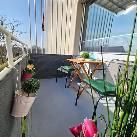 Business App In Zentraler Lage Mit 3 Schlafzimmern Für Geschäftsreisende Pendler Und Familien, Monteure Nähe Sz Apartment