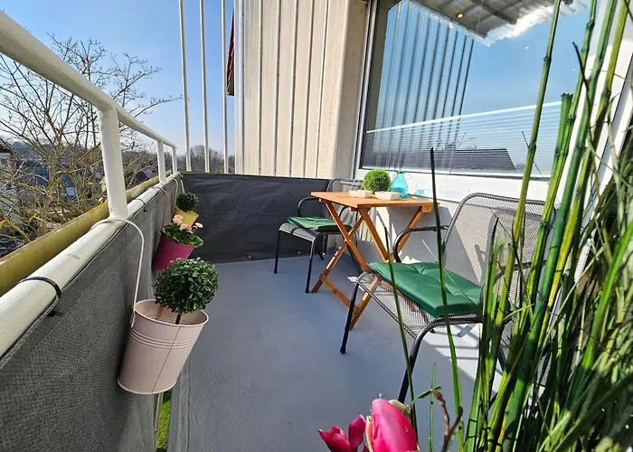 Business App In Zentraler Lage Mit 3 Schlafzimmern Für Geschäftsreisende Pendler Und Familien, Monteure Nähe Sz Apartment